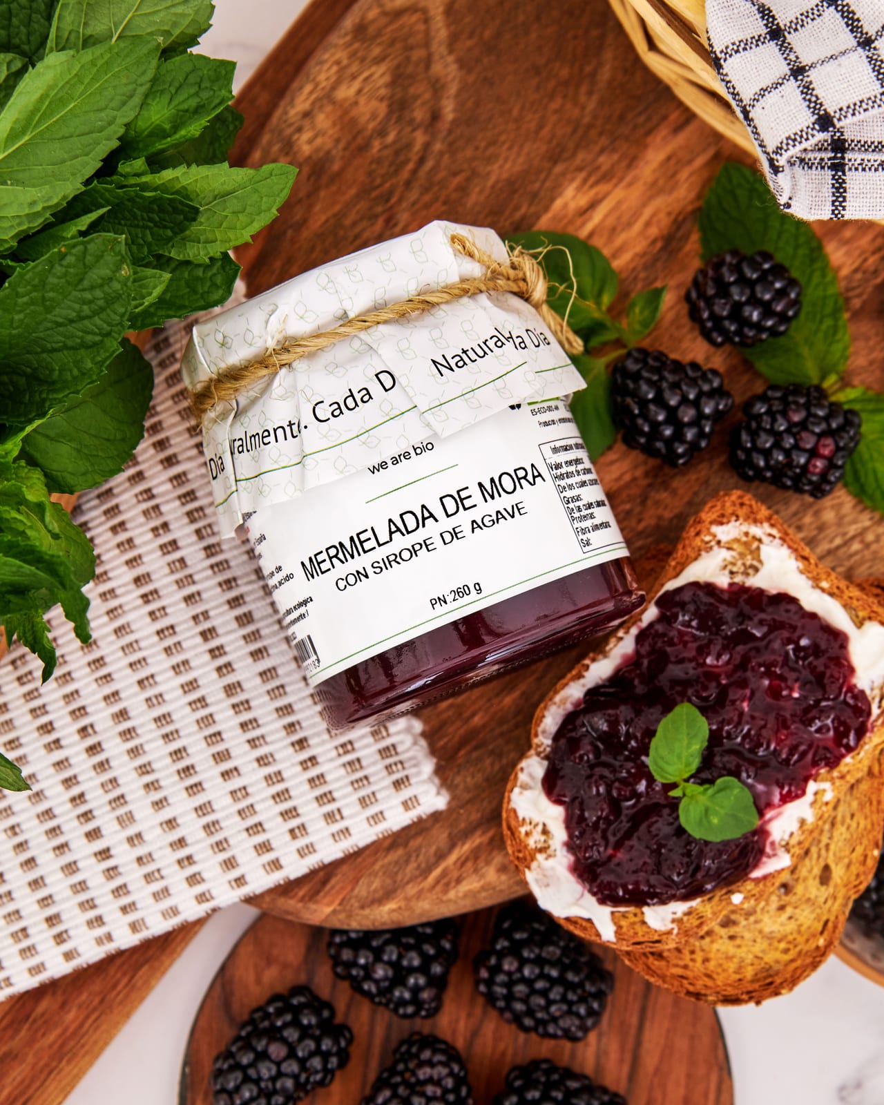 Blackberry preserve overhead