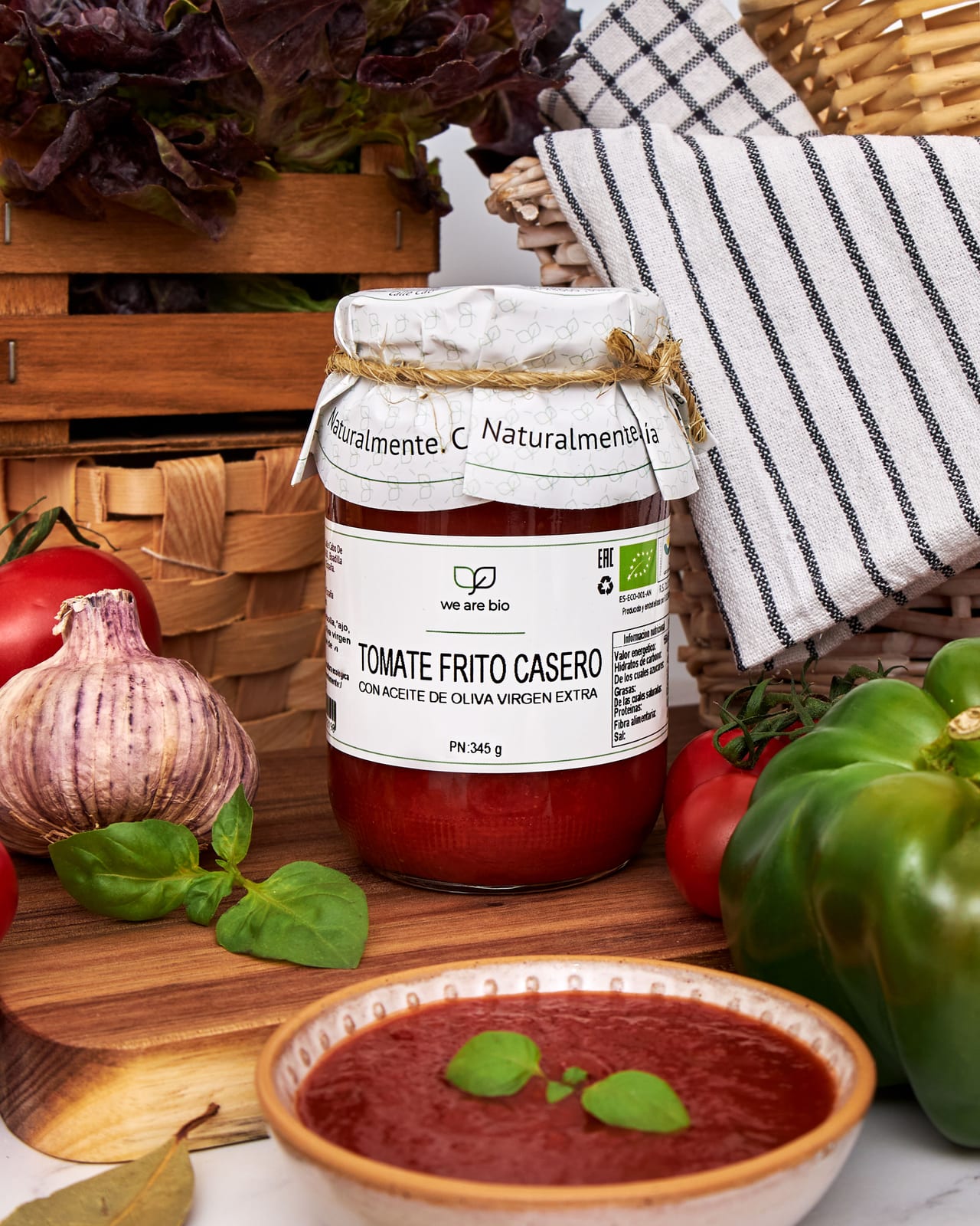 Tomate frito editorial